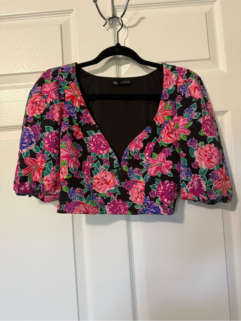 Zara Floral V-Neck Cropped Top- XS - Picture 2 of 6